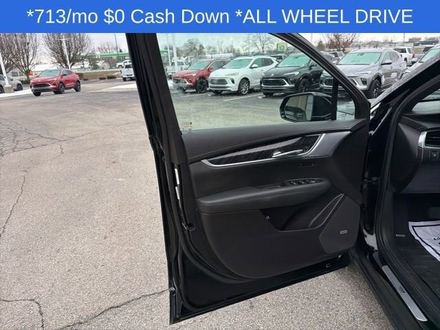 2025 Cadillac XT6 Premium Luxury