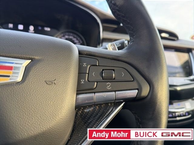 2024 Cadillac XT6 Sport