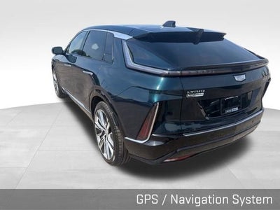 2025 Cadillac LYRIQ Luxury 3