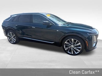 2025 Cadillac LYRIQ Luxury 3