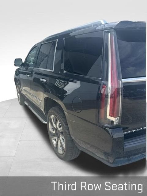 2016 Cadillac Escalade Luxury Collection