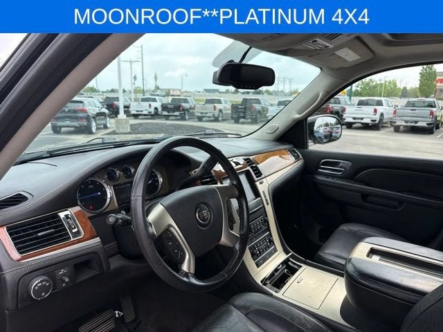 2012 Cadillac Escalade Platinum Edition