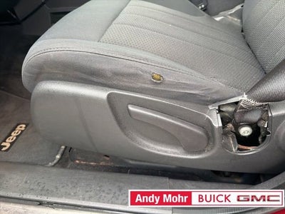 2011 Jeep LIBERTY SPORT