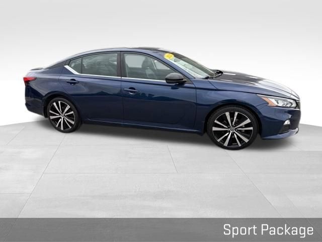 2021 Nissan Altima 2.0 SR