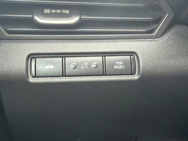 2021 Nissan Altima 2.0 SR