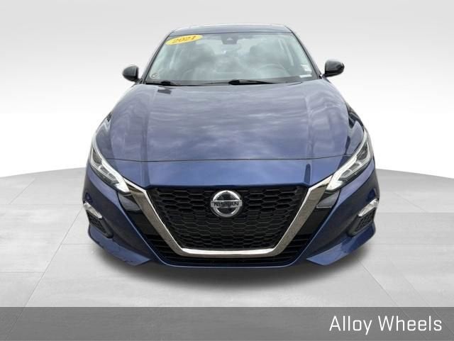 2021 Nissan Altima 2.0 SR