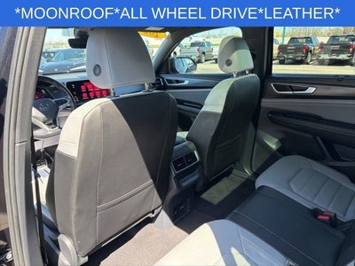 2024 Volkswagen Atlas Cross Sport 2.0T SEL R-Line