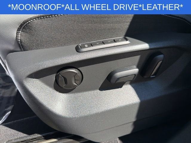 2024 Volkswagen Atlas Cross Sport 2.0T SEL R-Line
