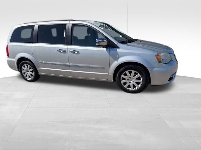 2011 Chrysler Town & Country Touring-L