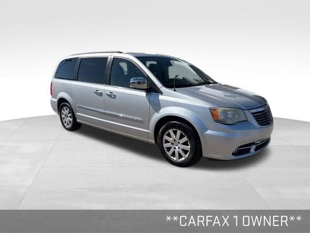 Used 2011 Chrysler Town & Country Touring-L with VIN 2A4RR8DG4BR655736 for sale in Fishers, IN