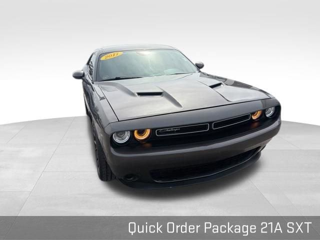 2017 Dodge Challenger SXT