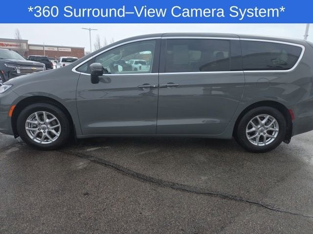 2023 Chrysler Pacifica Touring L