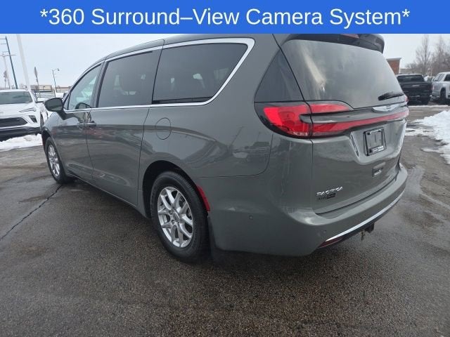 2023 Chrysler Pacifica Touring L