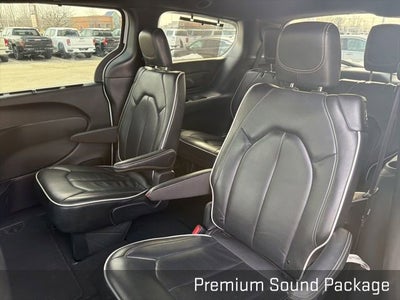 2025 Chrysler Pacifica Limited