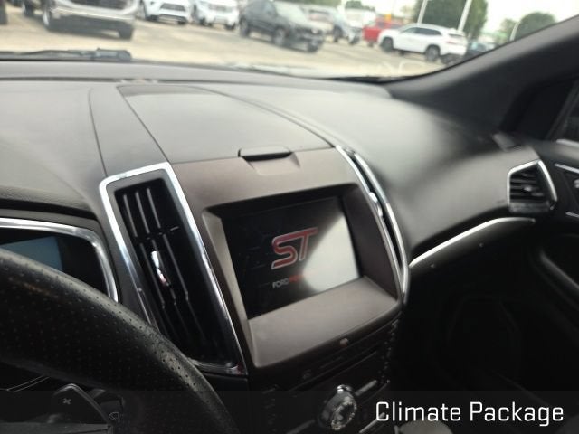 2019 Ford Edge ST