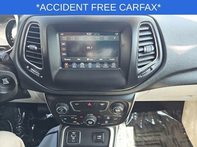 2019 Jeep Compass Latitude w/Sun/Wheel Pkg