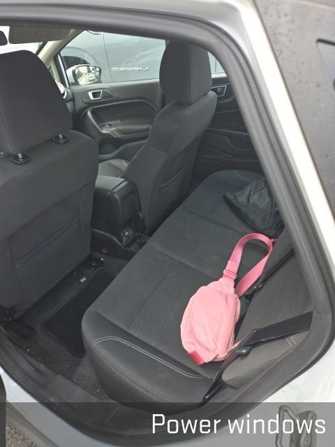 2015 Ford Fiesta SE