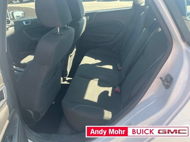 2015 Ford Fiesta SE