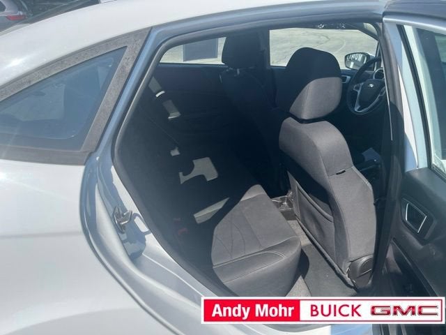 2015 Ford Fiesta SE