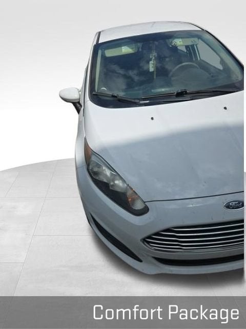 2015 Ford Fiesta SE