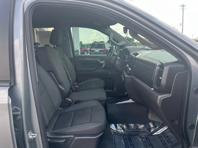 2025 Chevrolet Silverado 1500 LT (2FL)