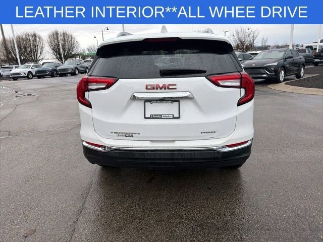 2024 GMC Terrain SLT