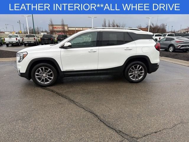 2024 GMC Terrain SLT