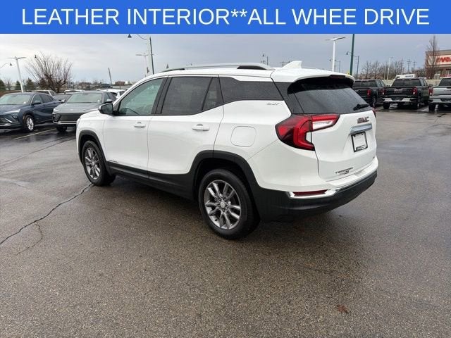 2024 GMC Terrain SLT