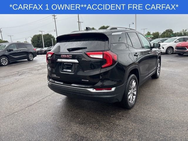 2023 GMC Terrain SLT