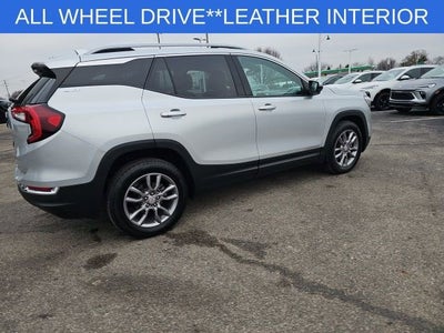 2022 GMC Terrain SLT