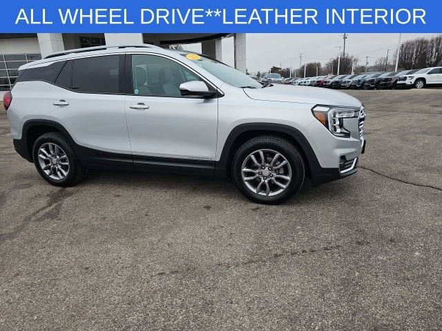 2022 GMC Terrain SLT