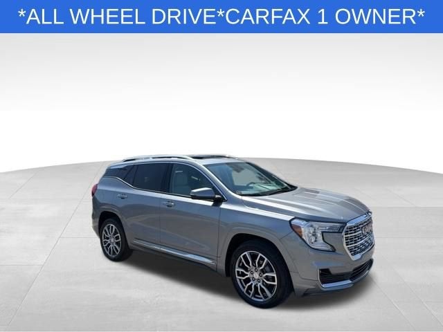2023 GMC Terrain Denali AWD's photo
