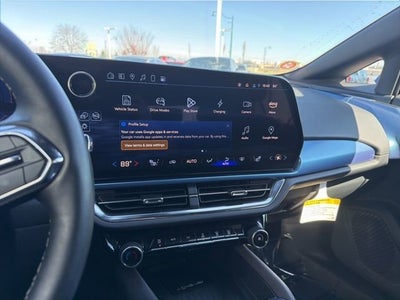 2025 Chevrolet Equinox EV LT