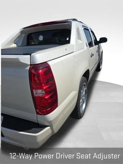 2013 Chevrolet Avalanche LTZ