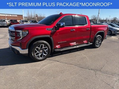 2025 GMC Sierra 1500 SLT