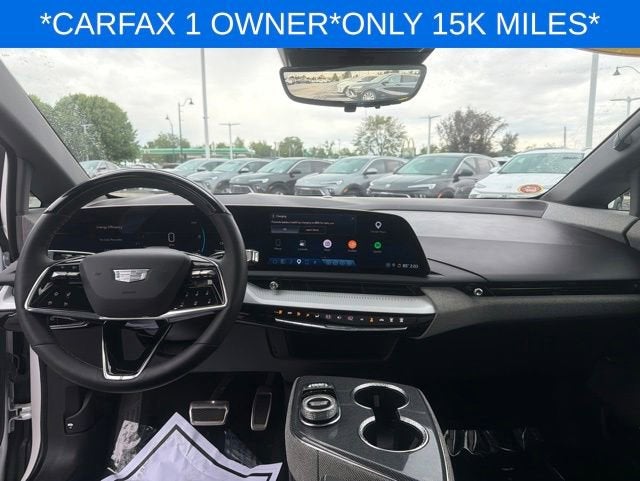 2025 Cadillac OPTIQ Luxury 2
