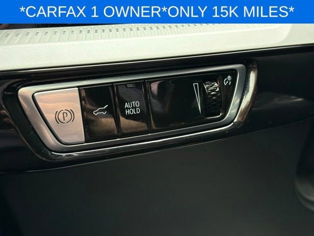 2025 Cadillac OPTIQ Luxury 2