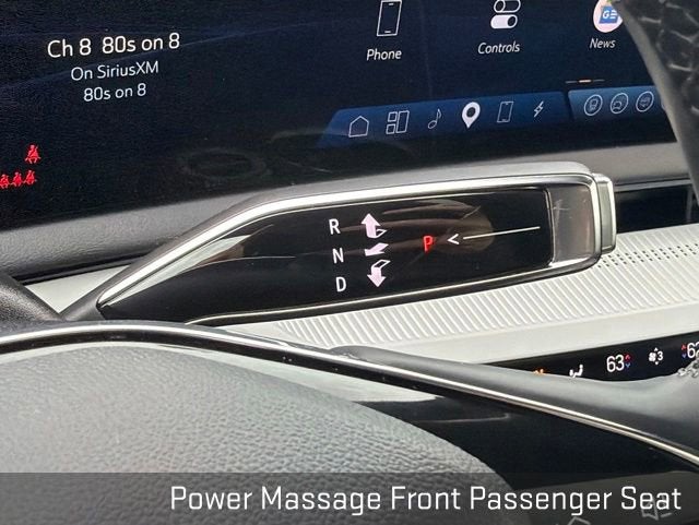 2025 Cadillac OPTIQ Luxury 2