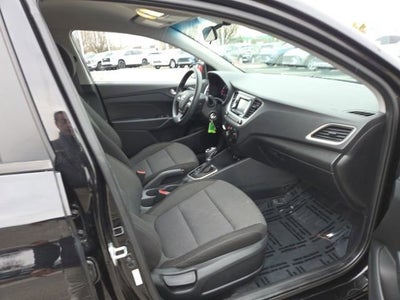 2020 Hyundai Accent SE