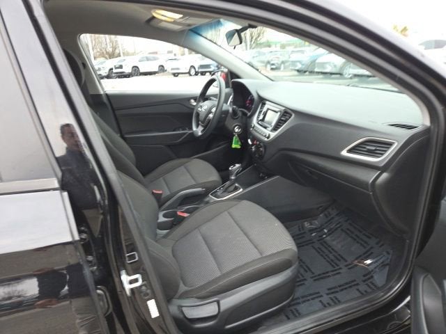 2020 Hyundai Accent SE