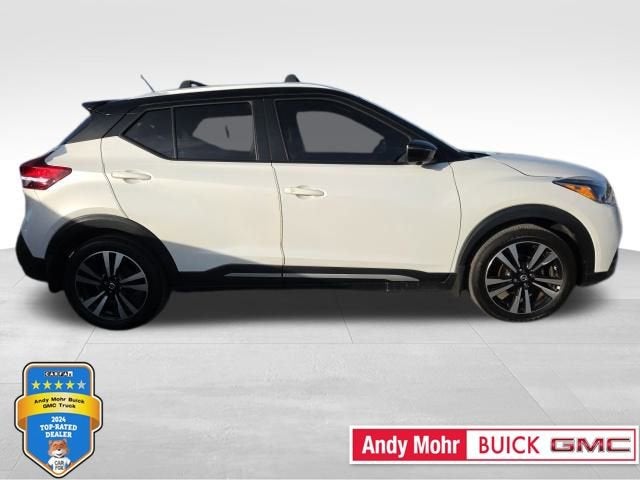 2019 Nissan Kicks SR