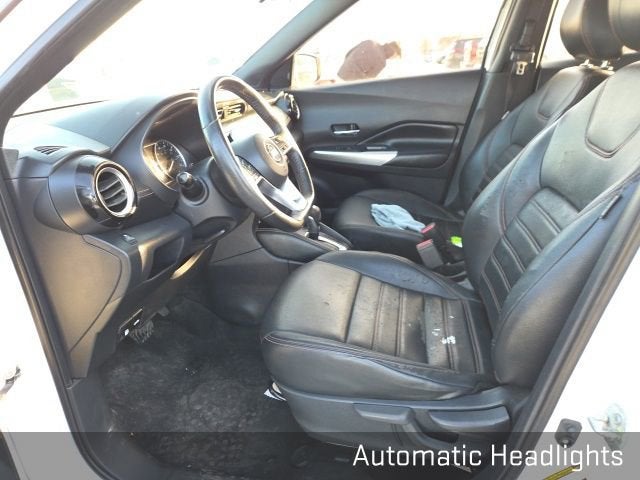 2019 Nissan Kicks SR