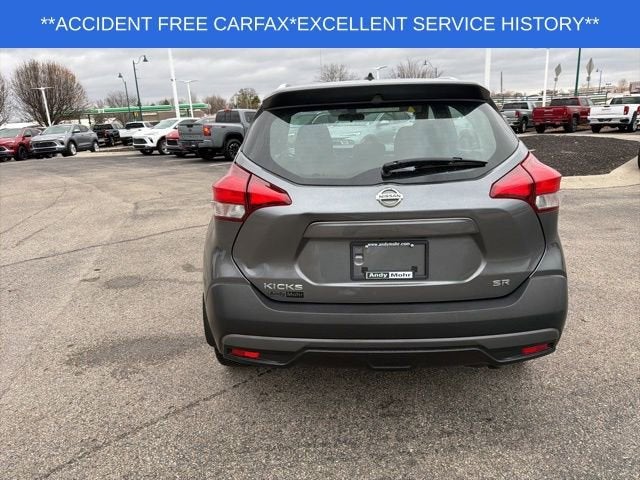 2019 Nissan Kicks SR