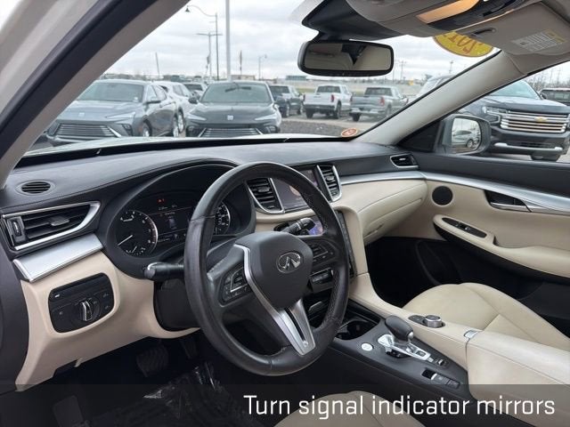 2019 INFINITI QX50 LUXE