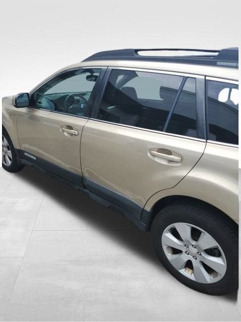 2010 Subaru Outback Premium All-Weather