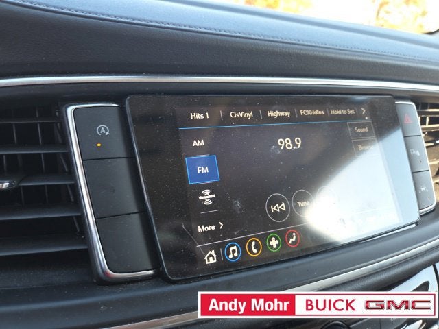 2024 Buick Enclave Essence
