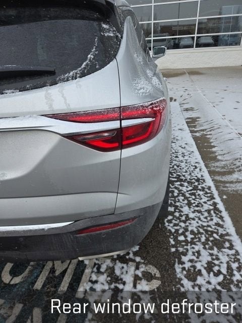 2020 Buick Enclave Essence