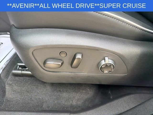 2025 Buick Enclave Avenir