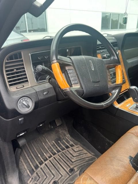 2011 Lincoln Navigator L 4DR WGN 2WD