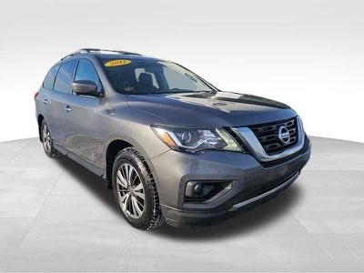 2017 Nissan Pathfinder SL